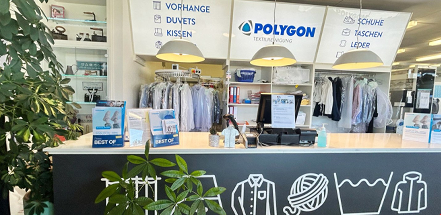10 anni di pulizia tessuti a Dulliken – Festa per il decimo anniversario presso POLYGON Svizzera SA